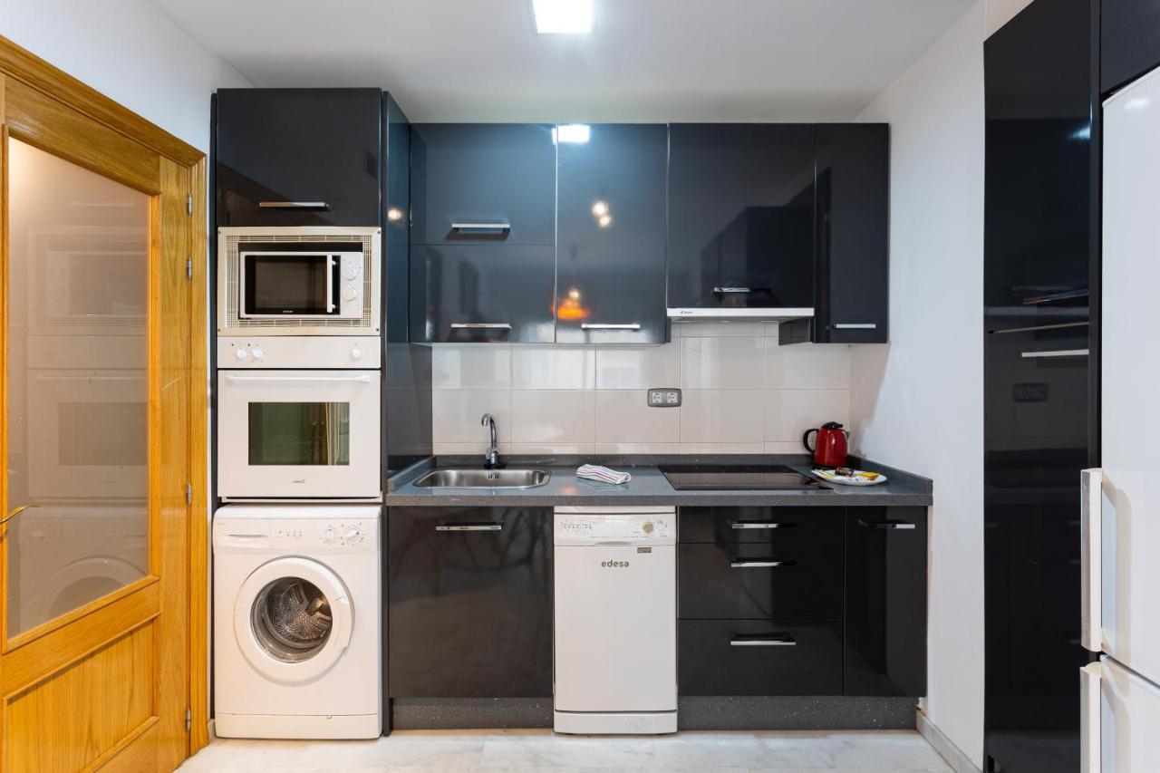 Holidays2Malaga Carrera Capuchinos Free Parking Aircon Downtown 外观 照片